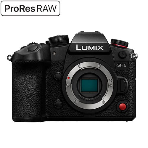 LUMIX GH6